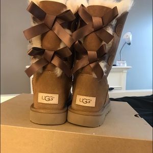 Women’s uggs size 8